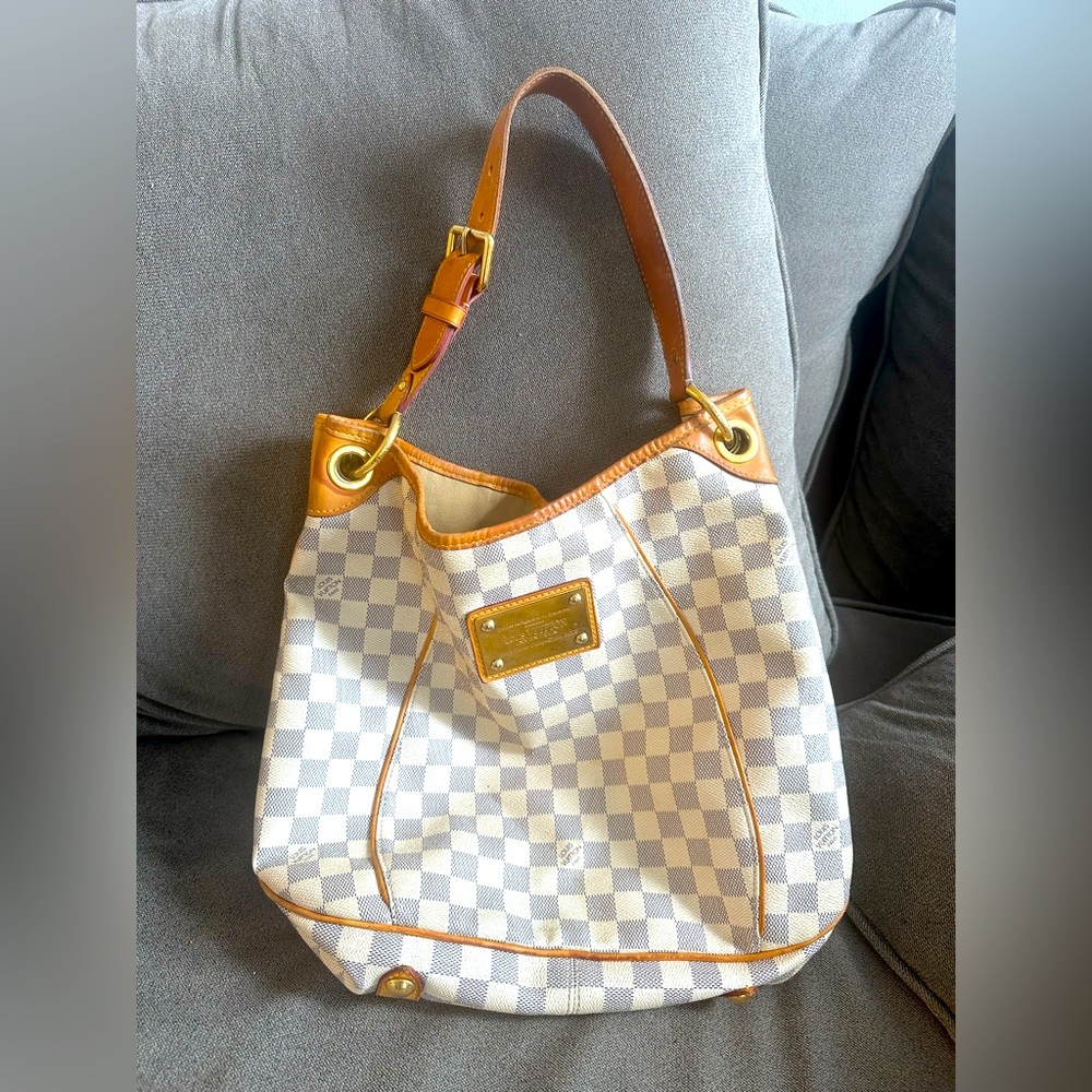 Louis Vuitton Handbag